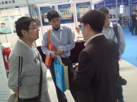 2015年春季青島國際制藥機(jī)械及設(shè)備博覽會剪影